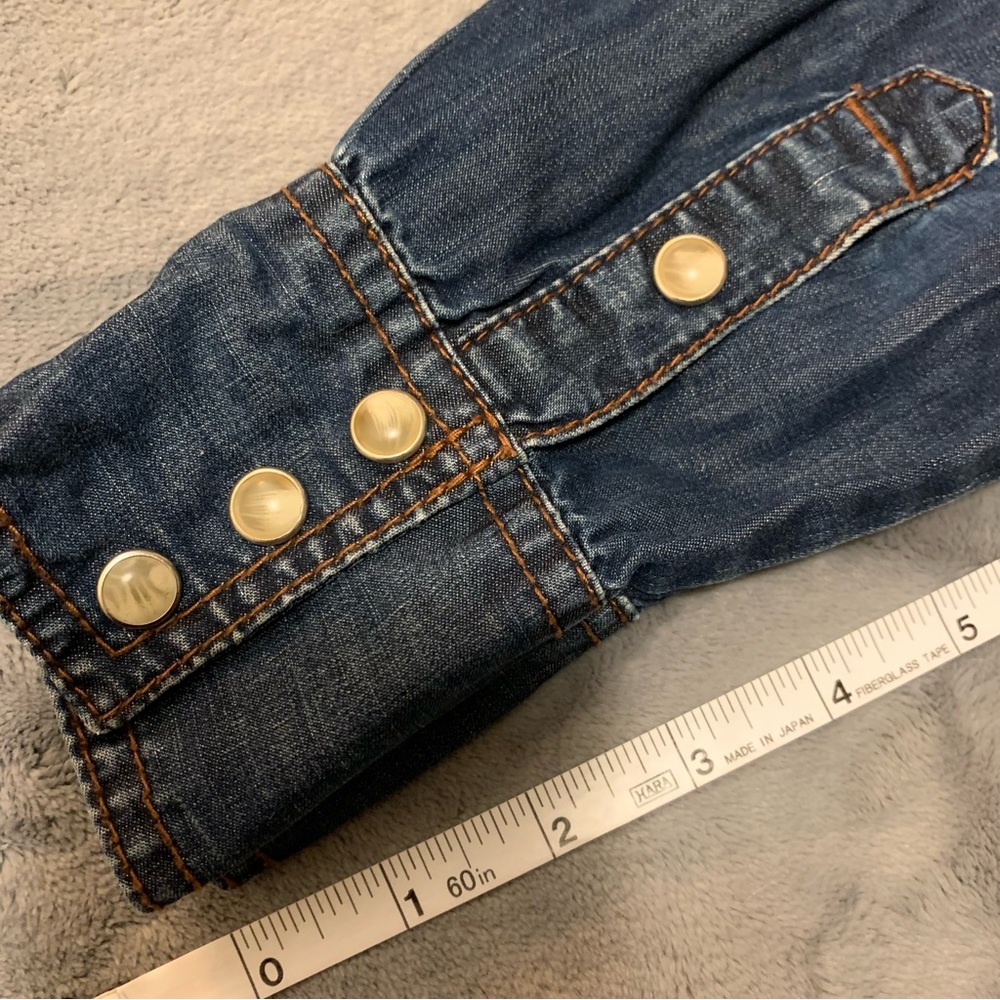 SOLD - GUC True Religion Button Up Denim Shirt - Picture 8 of 9